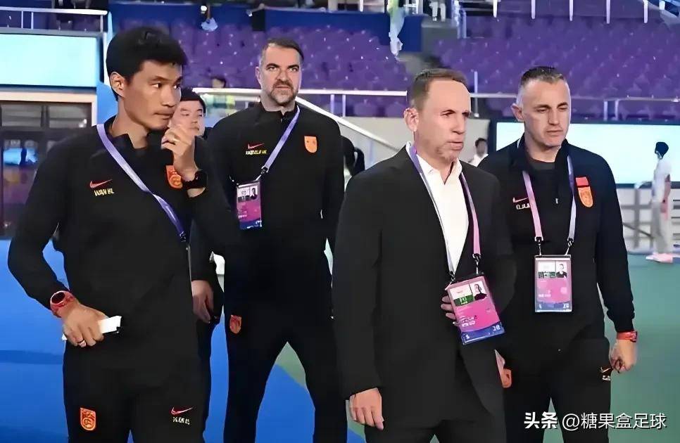 包含国内顶尖足球大赛，球员实力浮出水面的词条