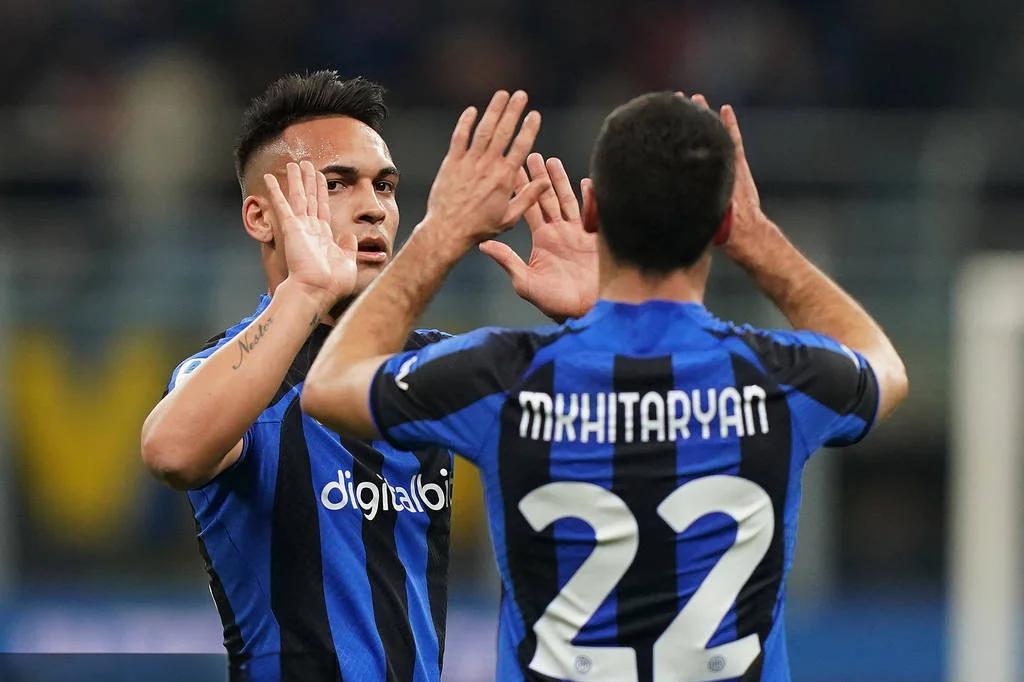 乌迪内斯球员争创佳绩，共同备战的简单介绍