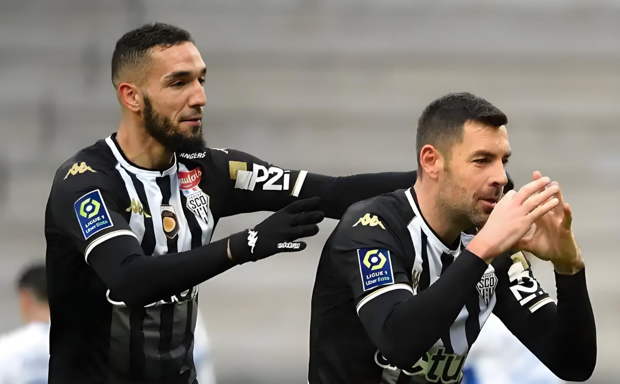 摩纳哥客场击败南特，继续保持不败纪录