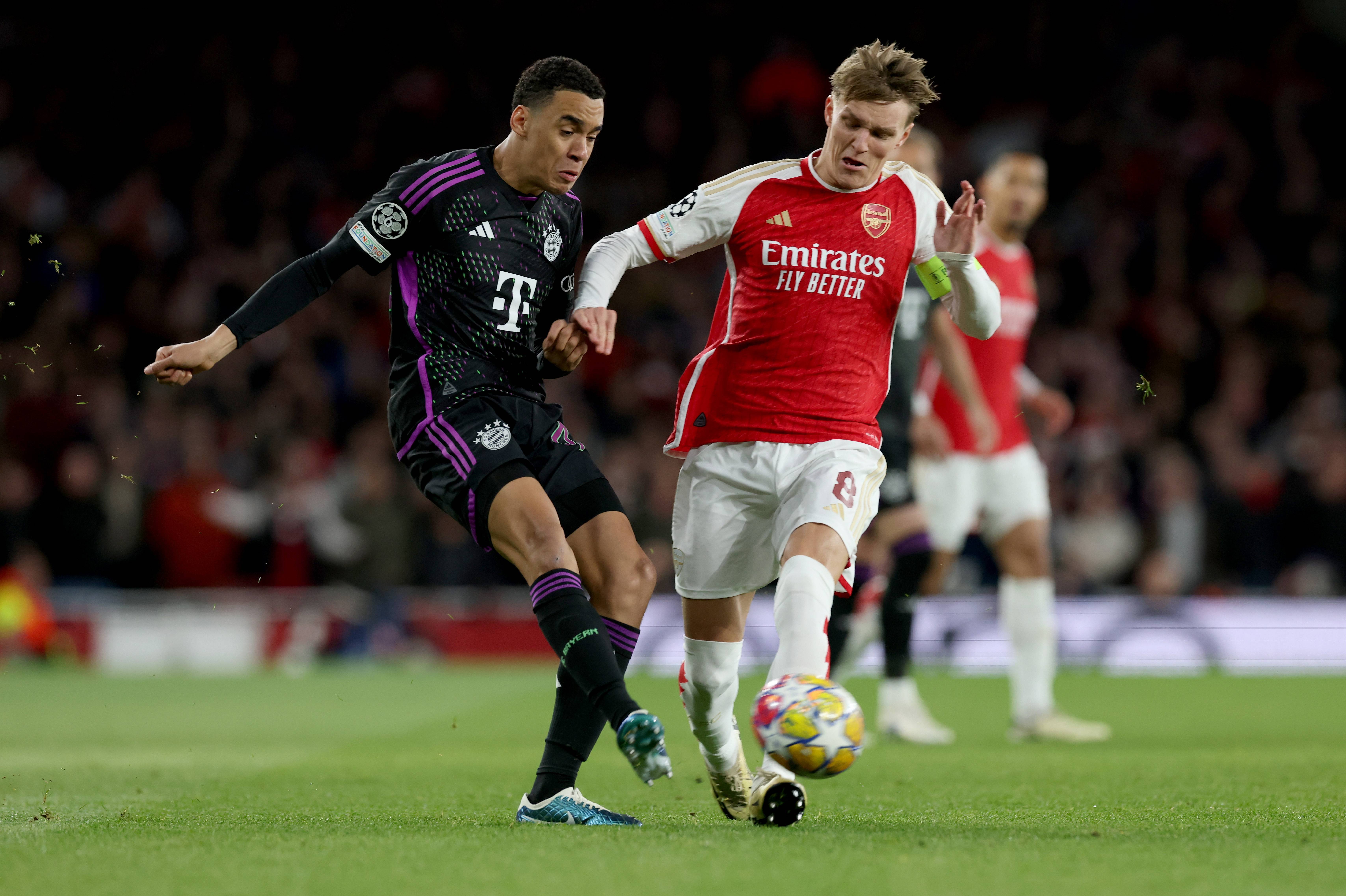 阿森纳抱团反击击败劲敌努力拼抢 阿森纳抱团反击击败劲敌努力拼抢