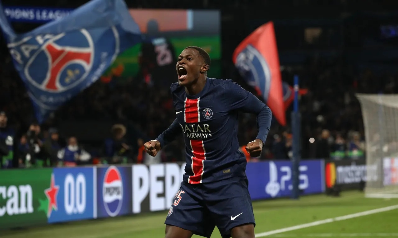 巴黎圣日耳曼客场大胜蒙彼利埃,雄心勃勃向冠军发起冲击 巴黎圣日耳曼客场大胜蒙彼利埃,雄心勃勃向冠军发起冲击