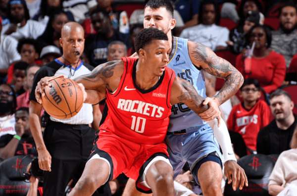 火箭大胜灰熊，乔丹28分砍下全队最高