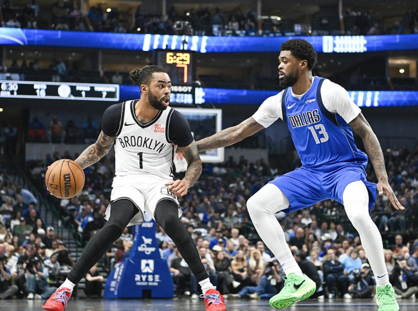 篮网险胜独行侠,欧文全场抢断 篮网险胜独行侠,欧文全场抢断