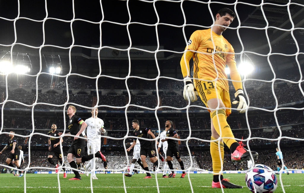 阿斯顿维拉客场告捷，稳固中游位置