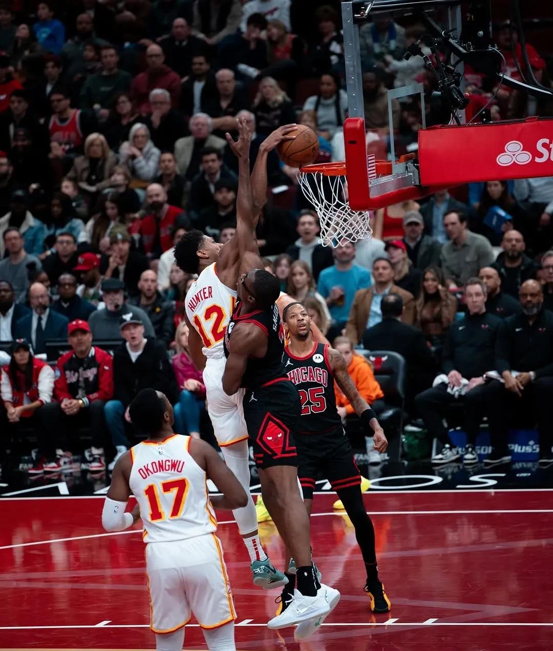 关于猛龙在加时赛战胜开拓者,全队斩获八连胜的信息 关于猛龙在加时赛战胜开拓者,全队斩获八连胜的信息